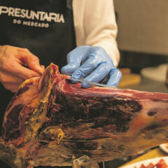 Portimão Market opens the Algarve’s first “presuntaria”