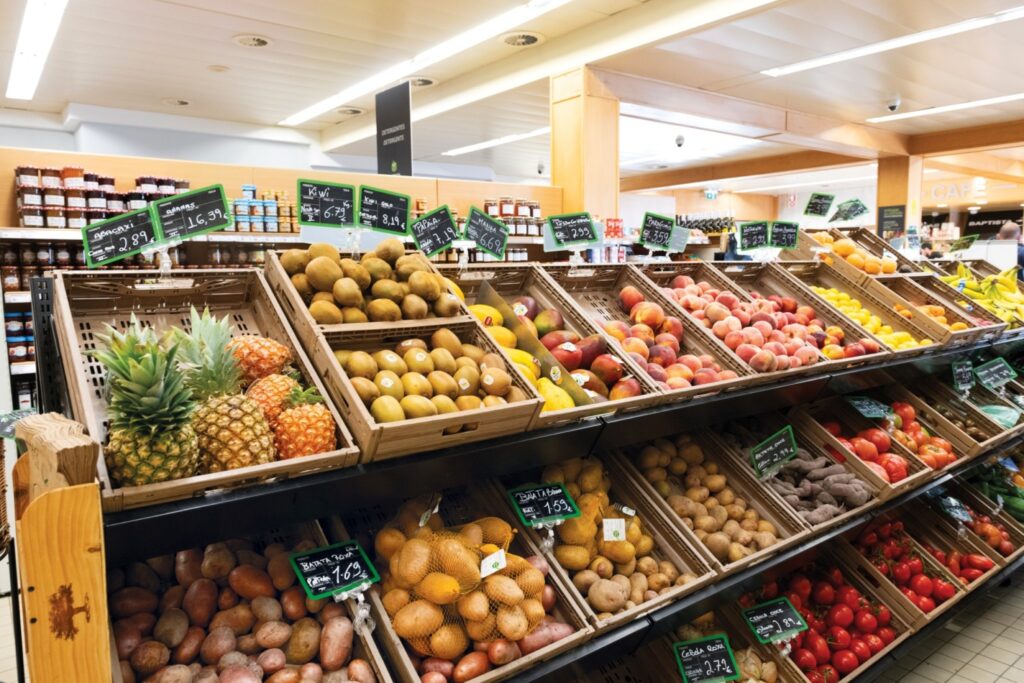 Praia da Luz Baptista Supermarket